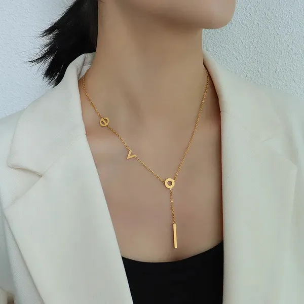 Gold_Love_Tassel_Necklace_For_Women